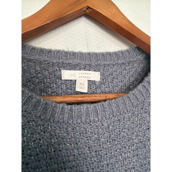 Lauren Conrad XS Gray Silver Cable Knit Ruffle Shoulder Sweater - Picture 5 of 10